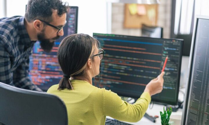 El «zoológico de bots» en el retail: el riesgo de las plataformas desconectadas que fragmentan la experiencia del usuario