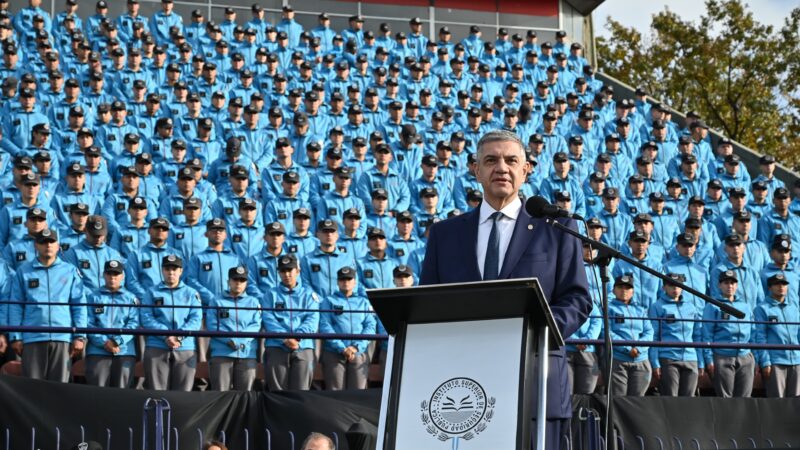 CABA suma 650 policías y Jorge Macri advierte: “Si del otro lado reina el caos, vamos a ser un muro contra la barbarie”