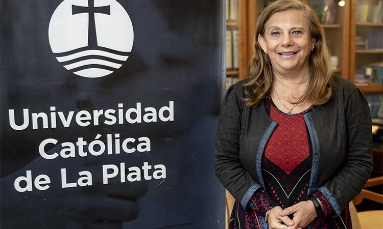 Rita Gajate, rectora de la UCALP: «La Universidad significa para mí muchísimo: un ámbito de desafío, valores y crecimiento personal indispensable»