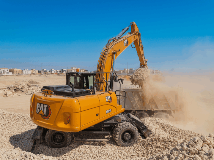 Innovación en construcción: Caterpillar lanzó la nueva excavadora de ruedas Cat M320