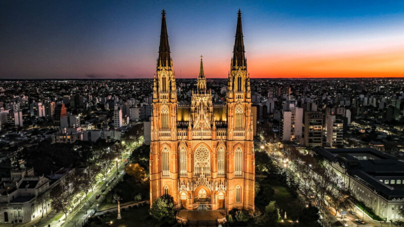 «Bautizados y enviados»: La Iglesia de La Plata relanza sus prioridades sociales inspirada en la mística de Mama Antula