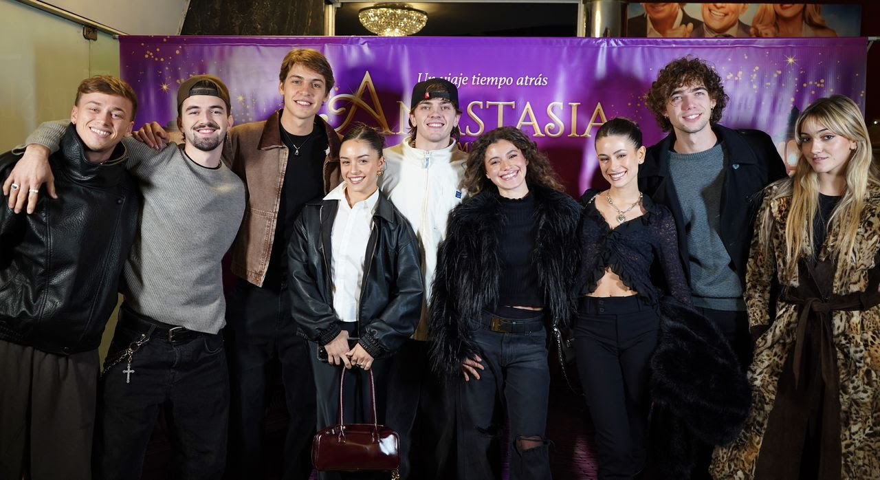 De Soledad Silveyra a los chicos de «Margarita»: una constelación de estrellas brilló en el regreso de «Anastasia, el musical».