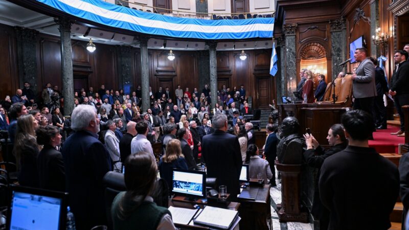 La legislatura porteña aprobó la Ley Antitrapitos y financiamiento para el subte F
