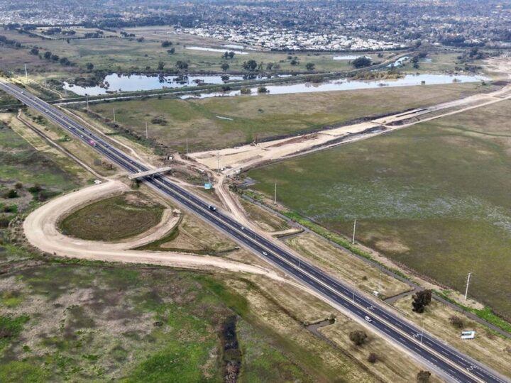 Kicillof suma $48.752 millones  a Vialidad para sostener obras en rutas provinciales