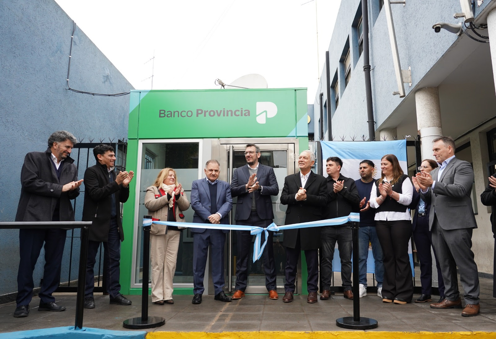 Puesta en valor en la República de los Niños: renovaron la sucursal del Banco Provincia y sumaron servicios en las delegaciones