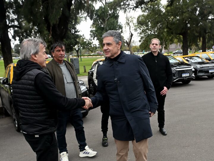 Movilidad sustentable en CABA: El Banco Ciudad financia la compra de taxis eléctricos a la tasa más baja del mercado