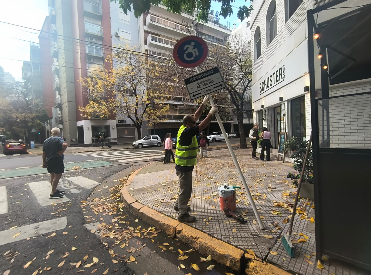 CABA:  había cerca de 500 estacionamientos truchos para personas con discapacidad
