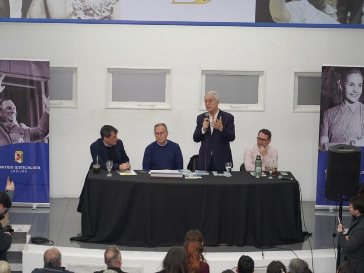 La Plata: Alak junto a Alberto Descalzo: “En el peronismo no sobra nadie, necesitamos a todos”