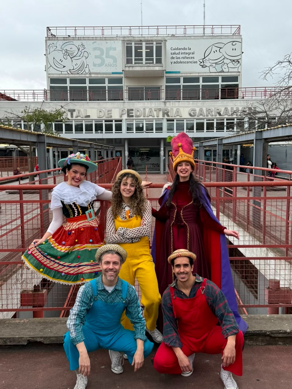 Galaxias Creativas se presenta en el Hospital  Garrahan