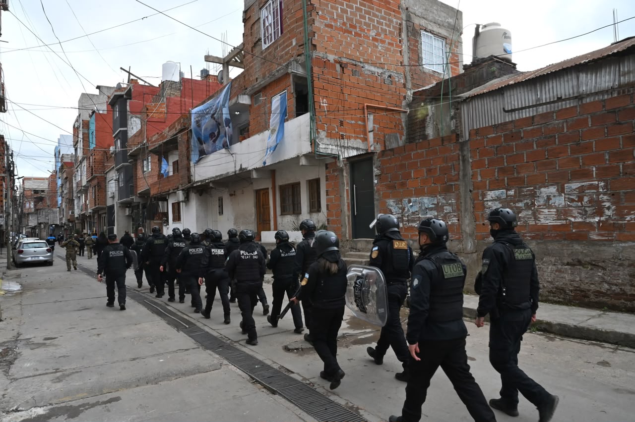 Control urbano en CABA: Restringen el ingreso de materiales de construcción a La Carbonilla por riesgo estructural
