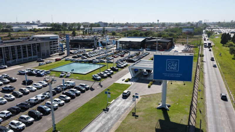 Ahorro y beneficios impositivos : Car One reporta una suba récord en la venta de autos híbridos y eléctricos