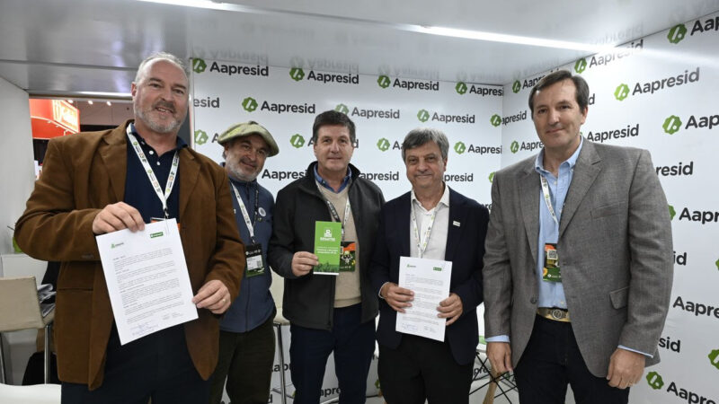 El RENATRE y Aapresid firmaron un convenio para articular acciones conjuntas