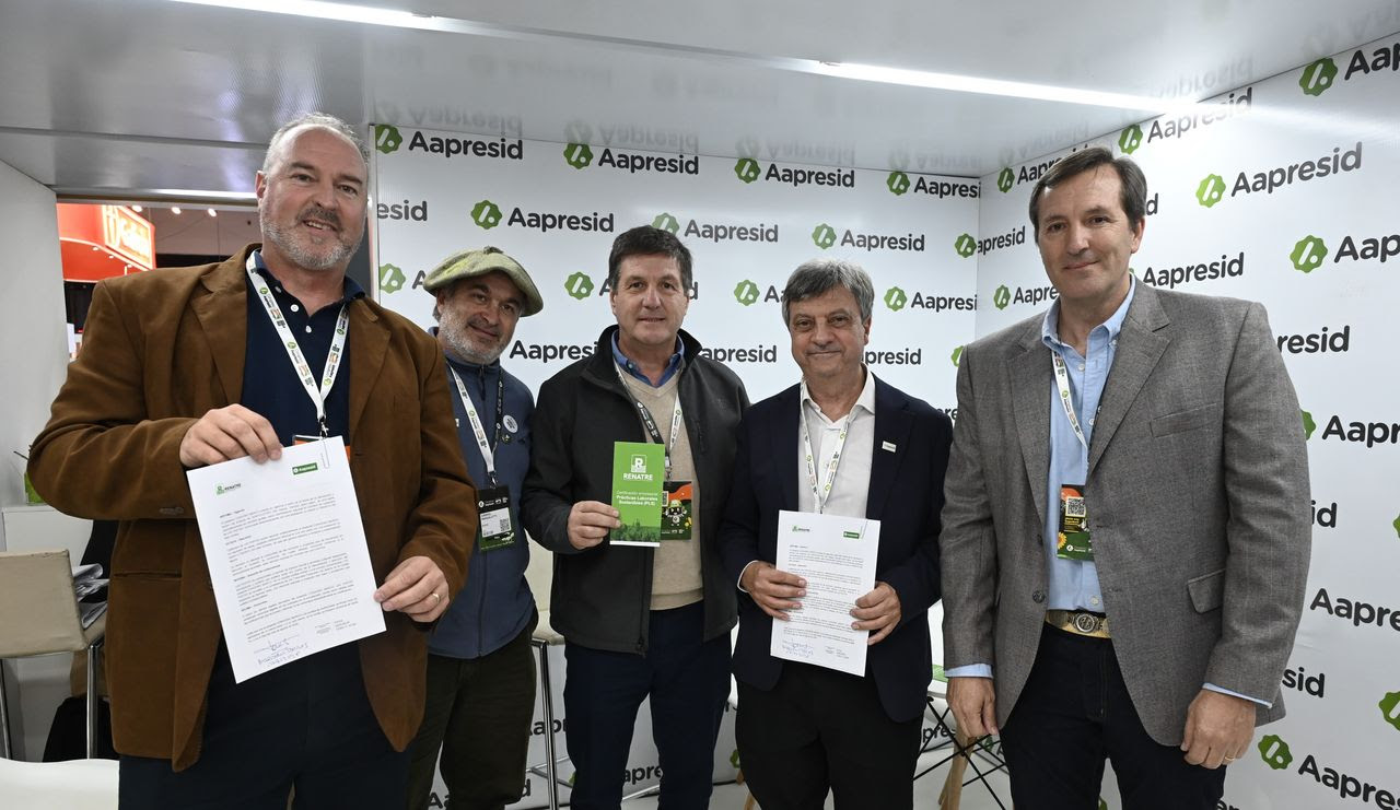 El RENATRE y Aapresid firmaron un convenio para articular acciones conjuntas