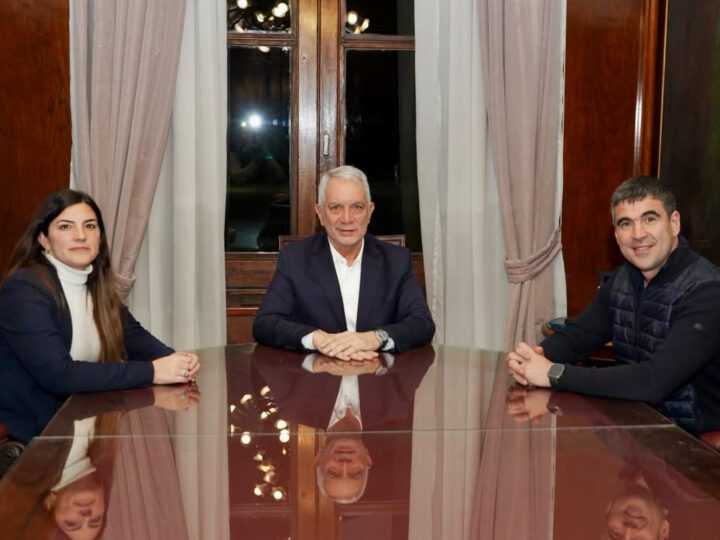 La Plata: anuncian un aumento del 10 % del salario para los empleados municipales