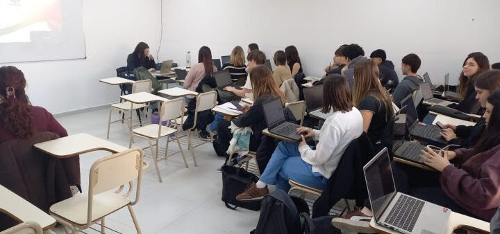 Nueva edición de Aulas Abiertas en la UCALP para descubrir la vida universitaria desde adentro