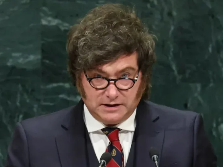Javier Milei encabeza en París la «Argentina Week» para exponer las oportunidades de inversión ante CEOs globales