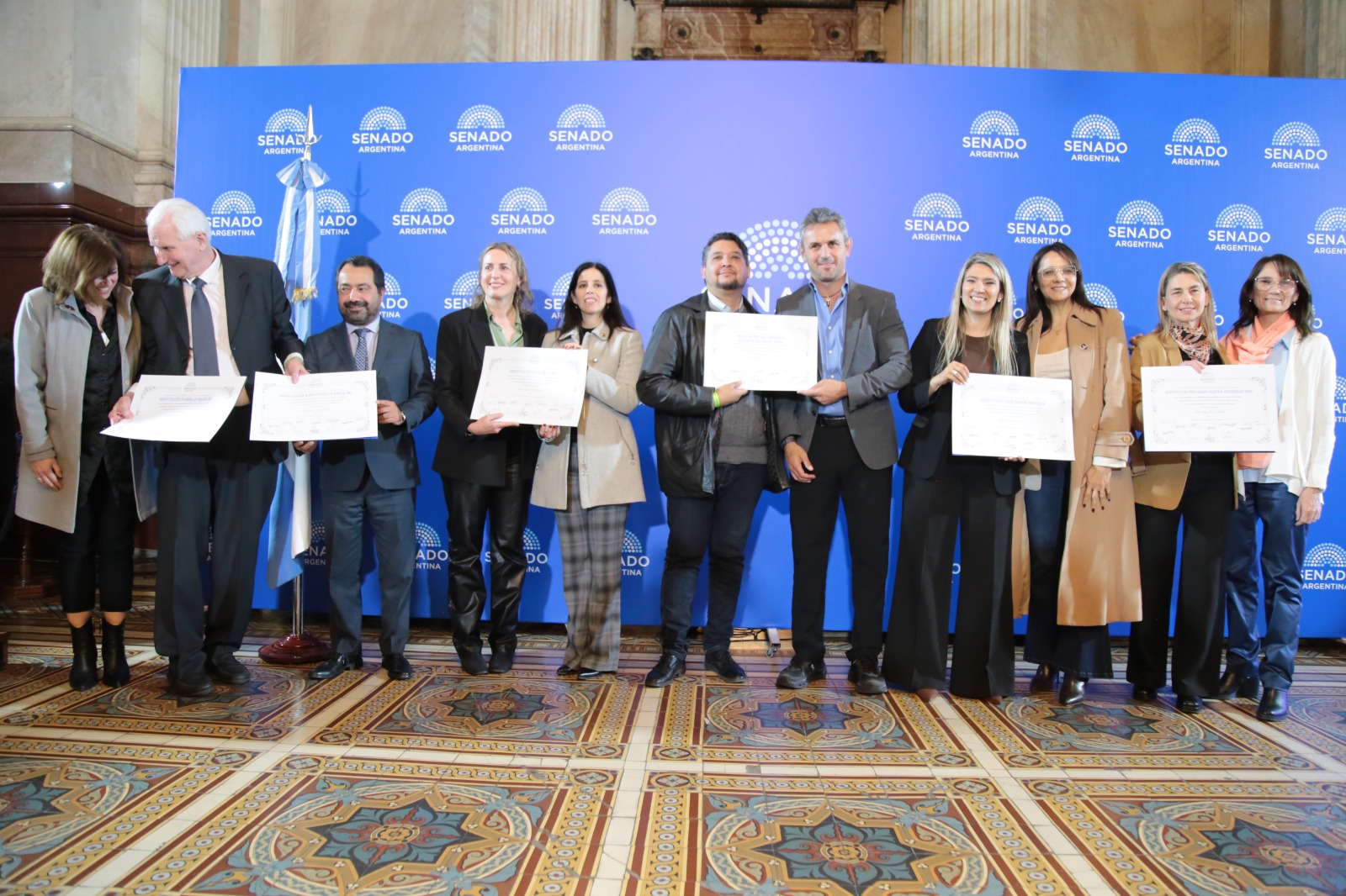 El Senado de la Nación homenajeó a más de 100 escuelas evangélicas del país