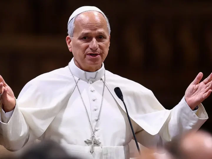 El Gobierno nacional decretó feriado para el lunes 9 de noviembre por la visita del papa León XIV