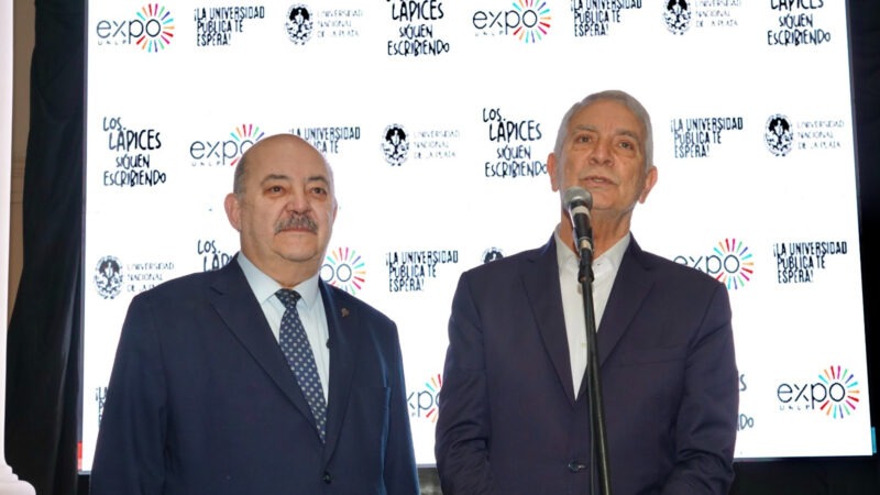 Alak participó de la apertura de la 24° edición de Expo Universidad en el Pasaje Dardo Rocha