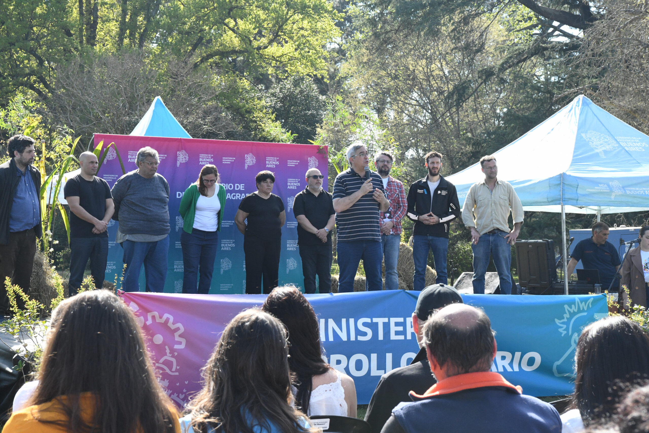 Soberanía alimentaria y biodiversidad: Javier Rodríguez encabezó la Feria de Semillas Nativas en el Parque Pereyra Iraola