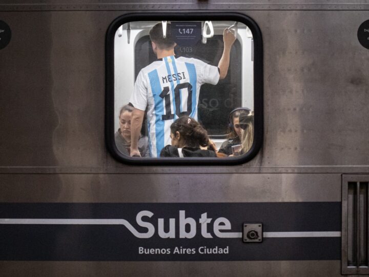 Despedida de Lionel Messi: el subte Línea D extenderá su servicio hasta la 1:30 para facilitar el regreso desde el Monumental
