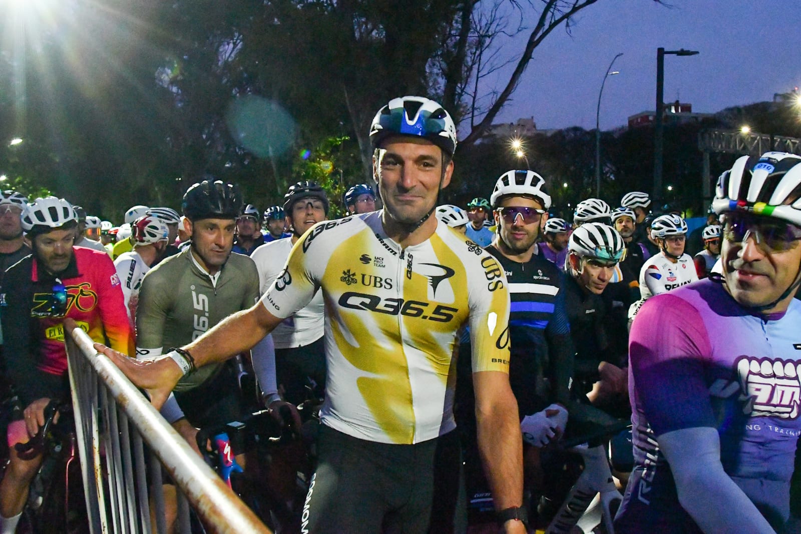 Con presencia de Lionel Scaloni, la Ciudad celebró el Gran Fondo Buenos Aires