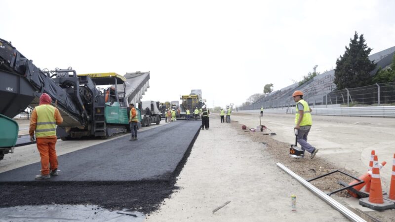 Avance histórico en el Autódromo de Buenos Aires: comenzó el asfaltado de cara al MotoGP y la Fórmula 1