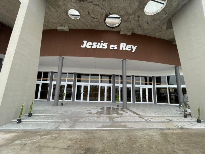 La Iglesia Jesús es Rey inaugura su nuevo templo en Neuquén tras 15 años de esfuerzo