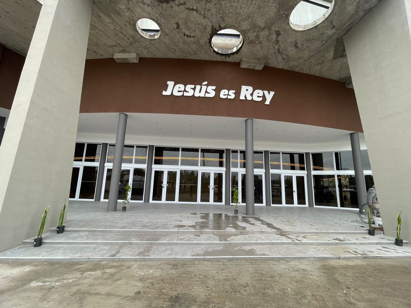 La Iglesia Jesús es Rey inaugura su nuevo templo en Neuquén tras 15 años de esfuerzo