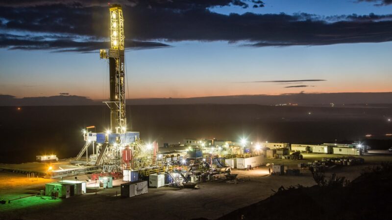 YPF solicitó la adhesión al RIGI para el proyecto Bajo del Toro por USD 8.729 millones
