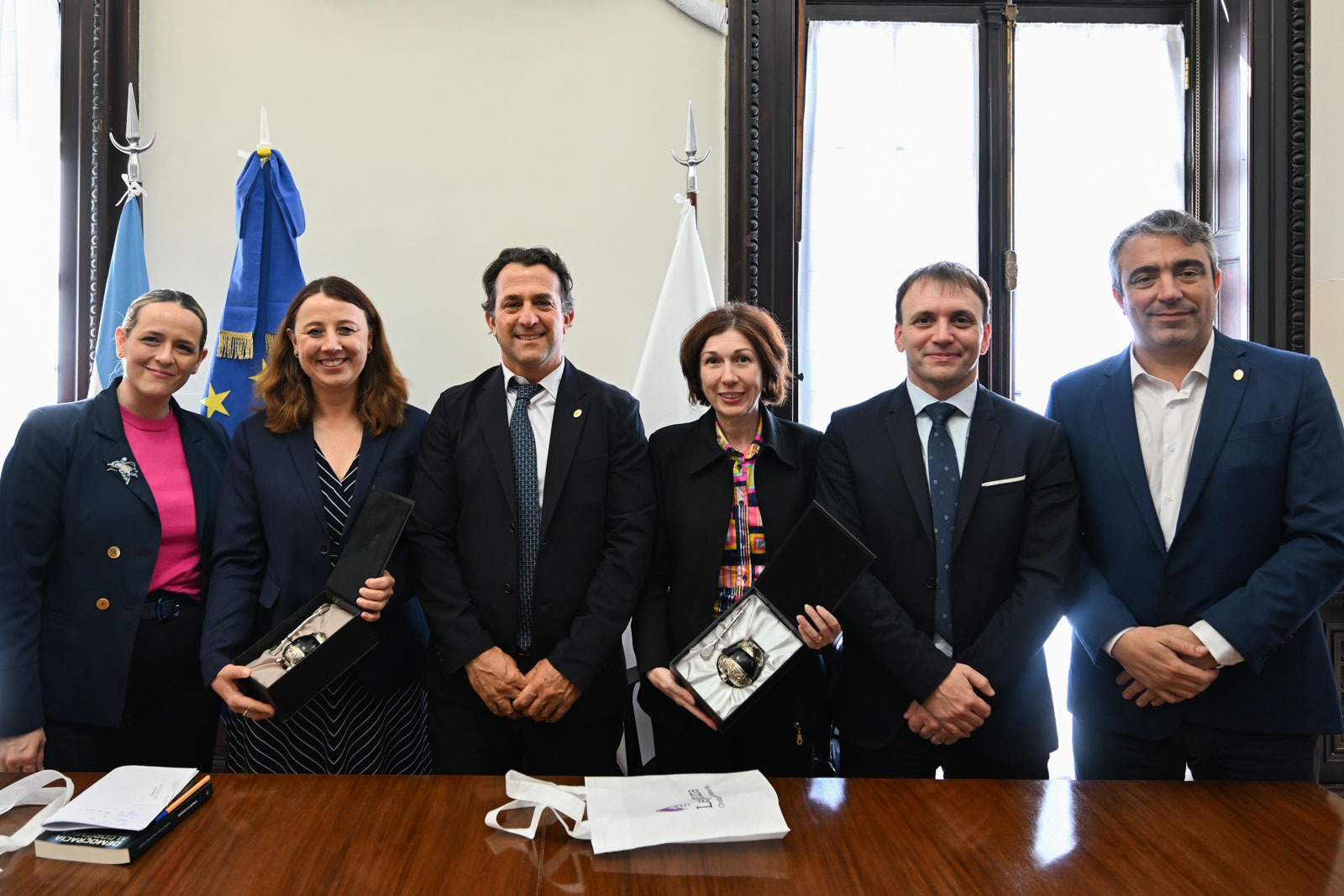 La Legislatura porteña recibió a representantes de la Unión Europea