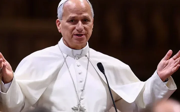 A un mes de su vista a la Argentina, el papa León XIV deberá someterse a una cirugía pulmonar