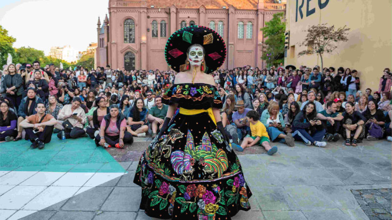 Tradición mexicana en Buenos Aires: el Recoleta recibe “La Noche de las Ánimas”