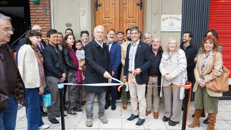 Alak inauguró las obras de puesta en valor de la histórica Casa de España